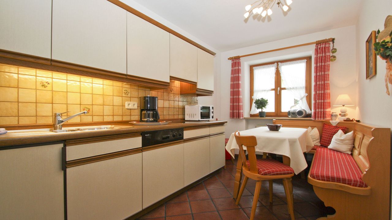 Küche mit Eckbank Küche mit Eckbank